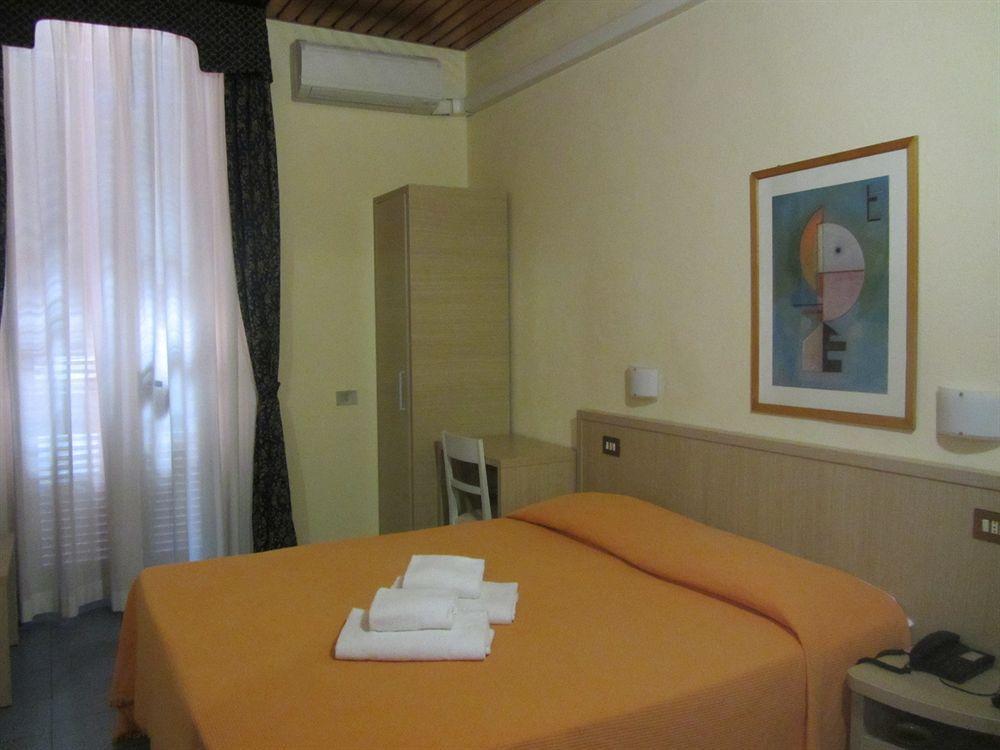 Hotel Nizza Milão Exterior foto